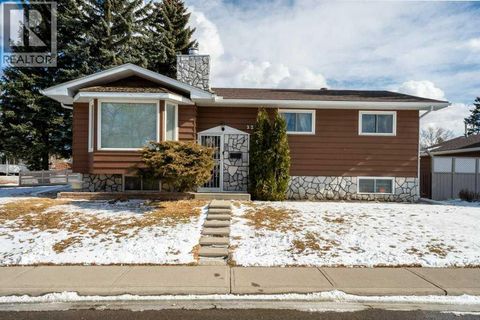 3204 33 Street SE Calgary AB T2B0V4