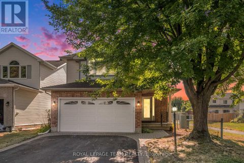 239 MARKLAND CRESCENT Ottawa ON K2G6A9