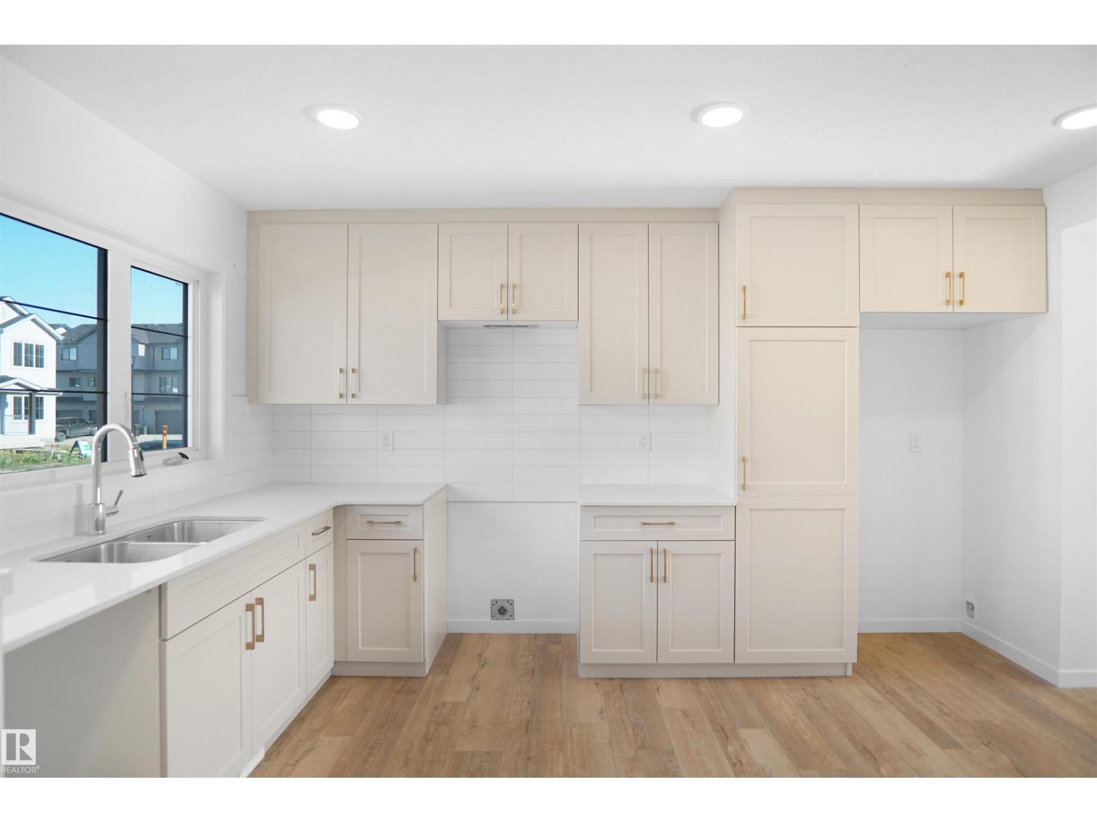 2103 210 ST NW