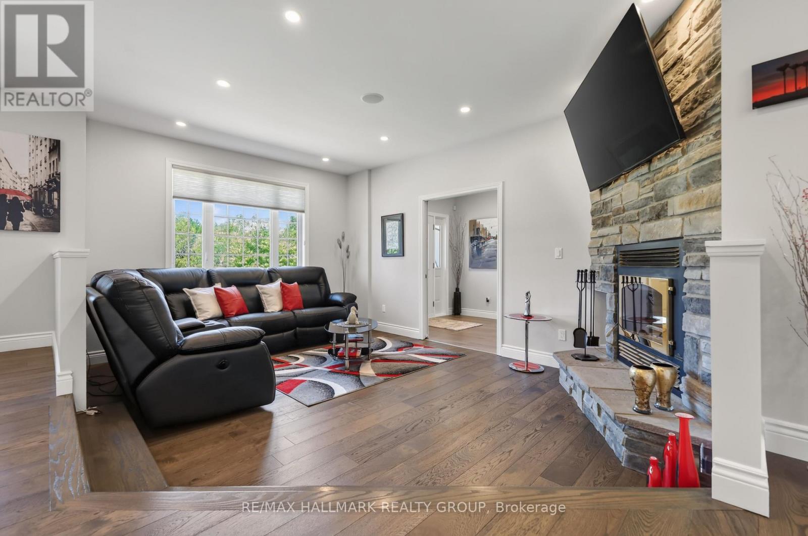 30 KIMBERLY AVENUE