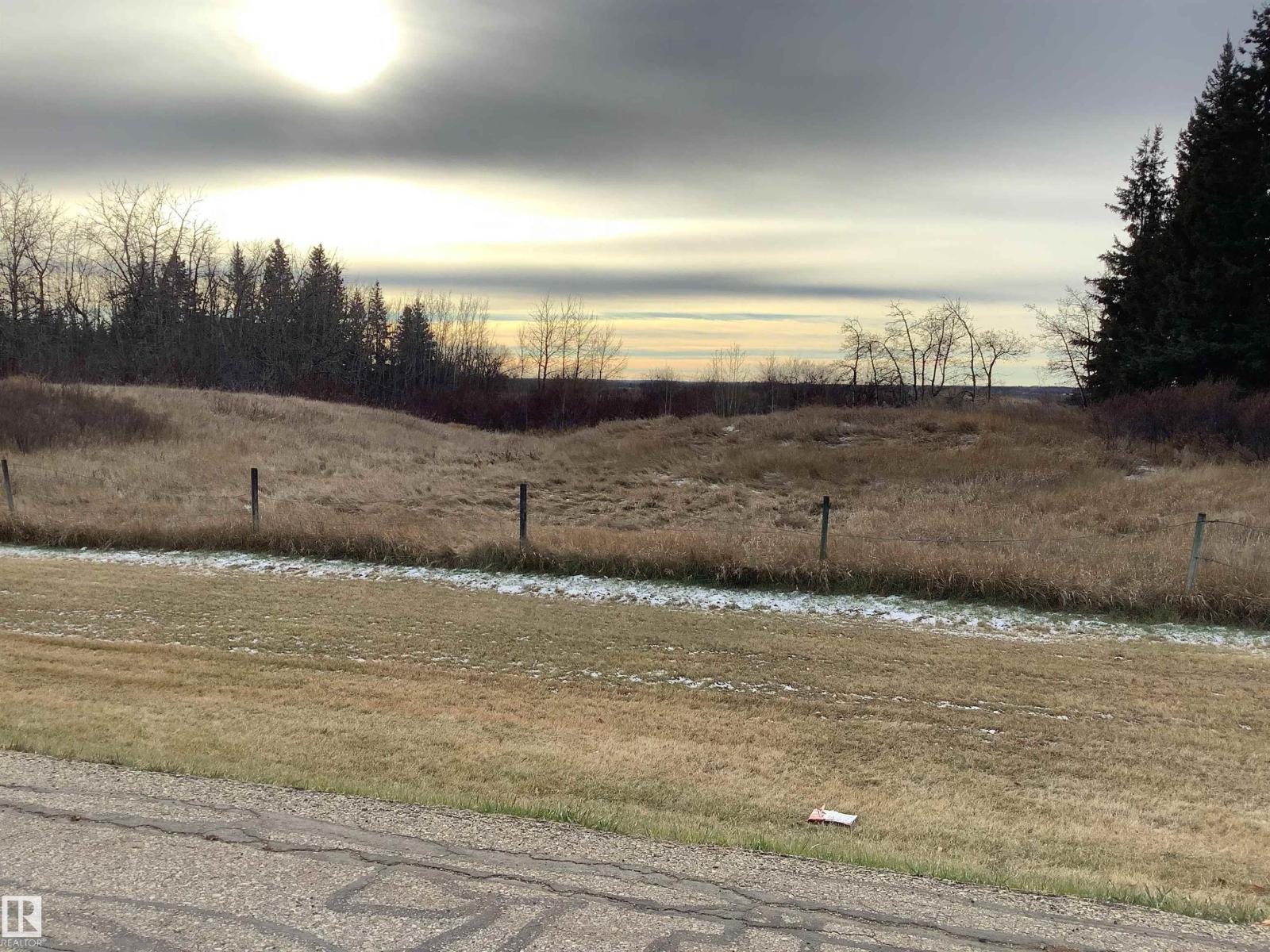 #242 21252 TWP ROAD 540