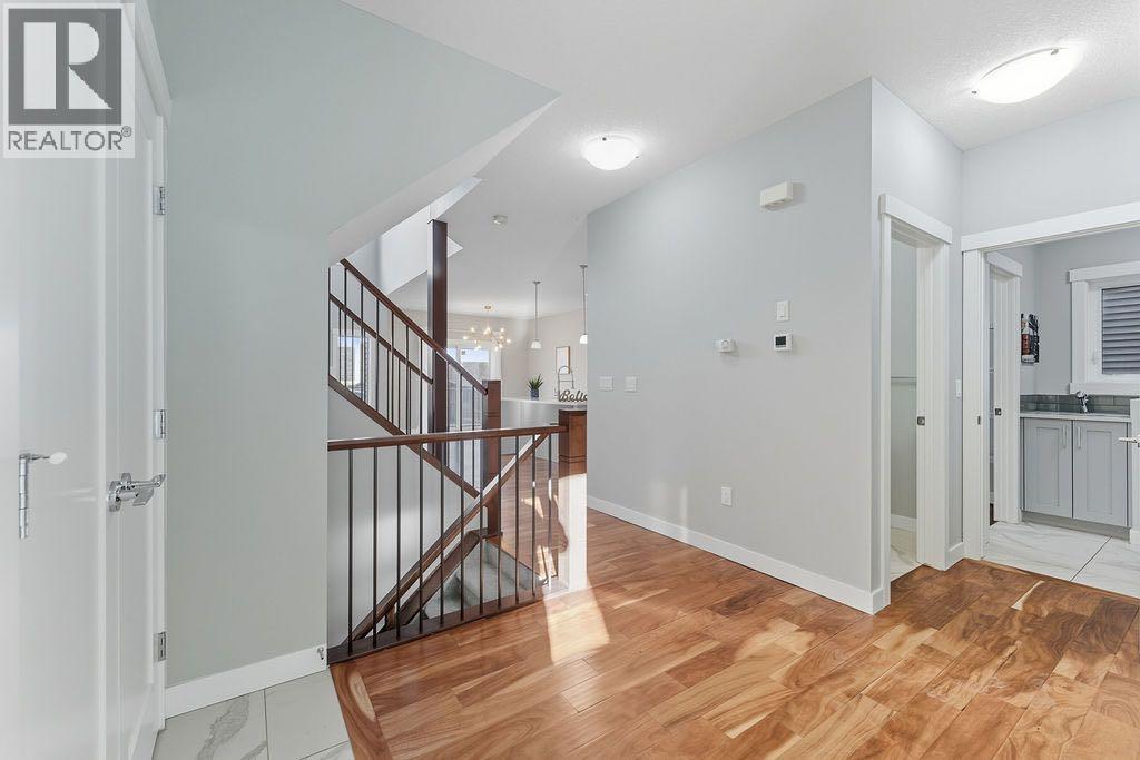 240 Nolanhurst Crescent NW