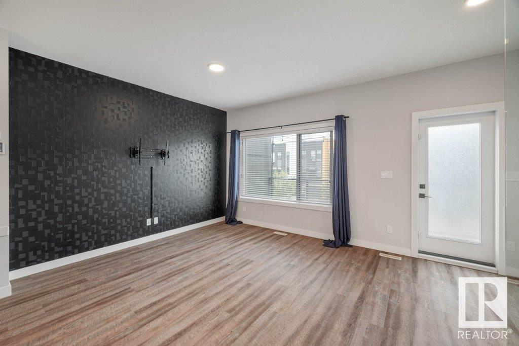 1705 KEENE CR SW