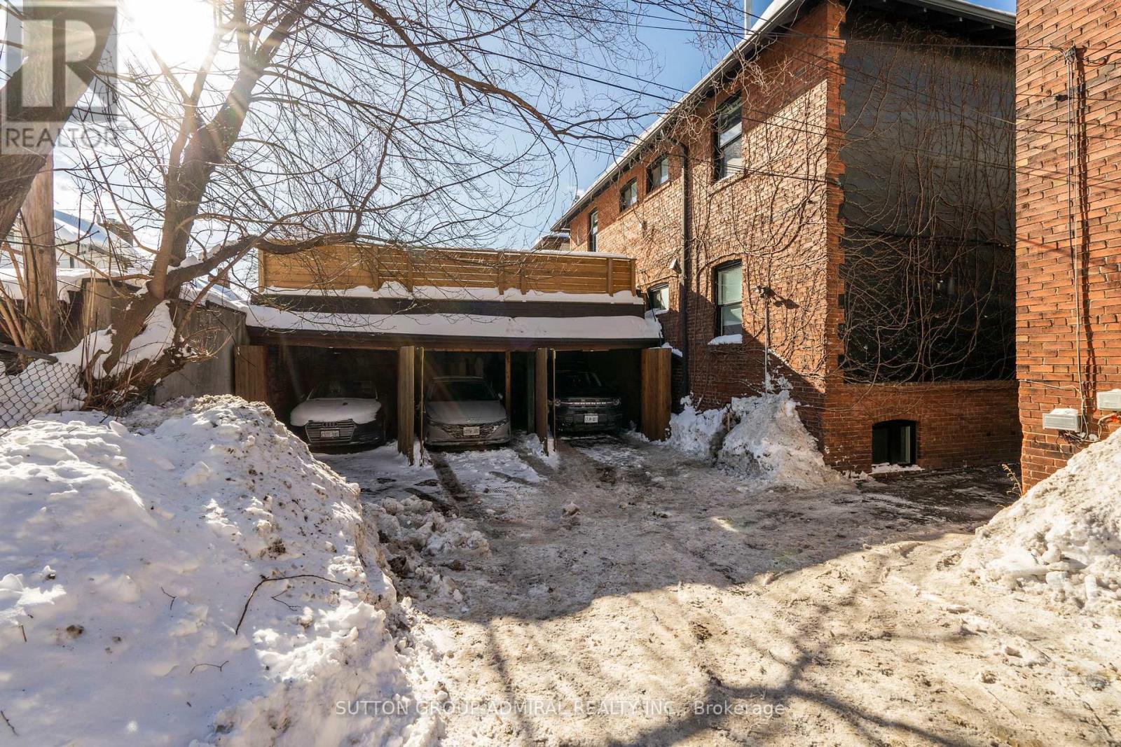 49 & 51 WINEVA AVENUE
