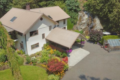 3048 HOT SPRINGS ROAD|Agassiz Agassiz BC V0M1A3