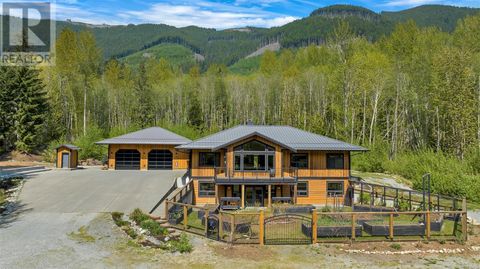 7695 Cowichan Lake Rd Lake Cowichan BC V0R2G0