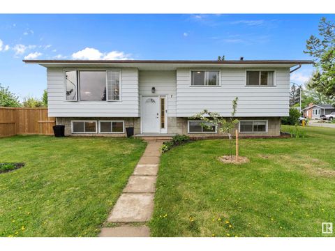 7 ROSEWOOD PL Sherwood Park AB T8A2H3