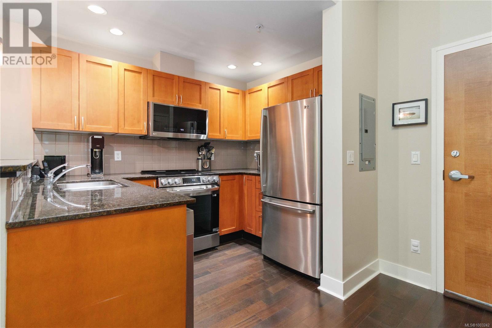 106 635 Brookside Rd