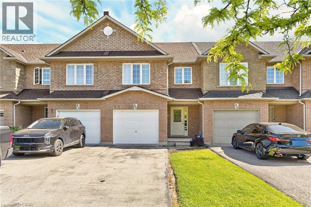 33 WILLOW Lane