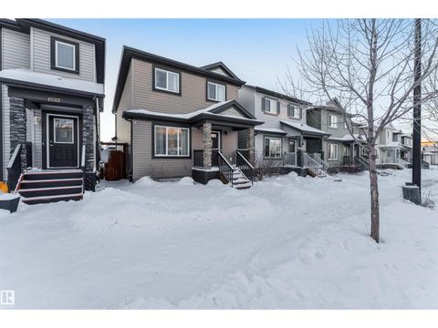 1536 21 ST NW Edmonton AB T6T2B7