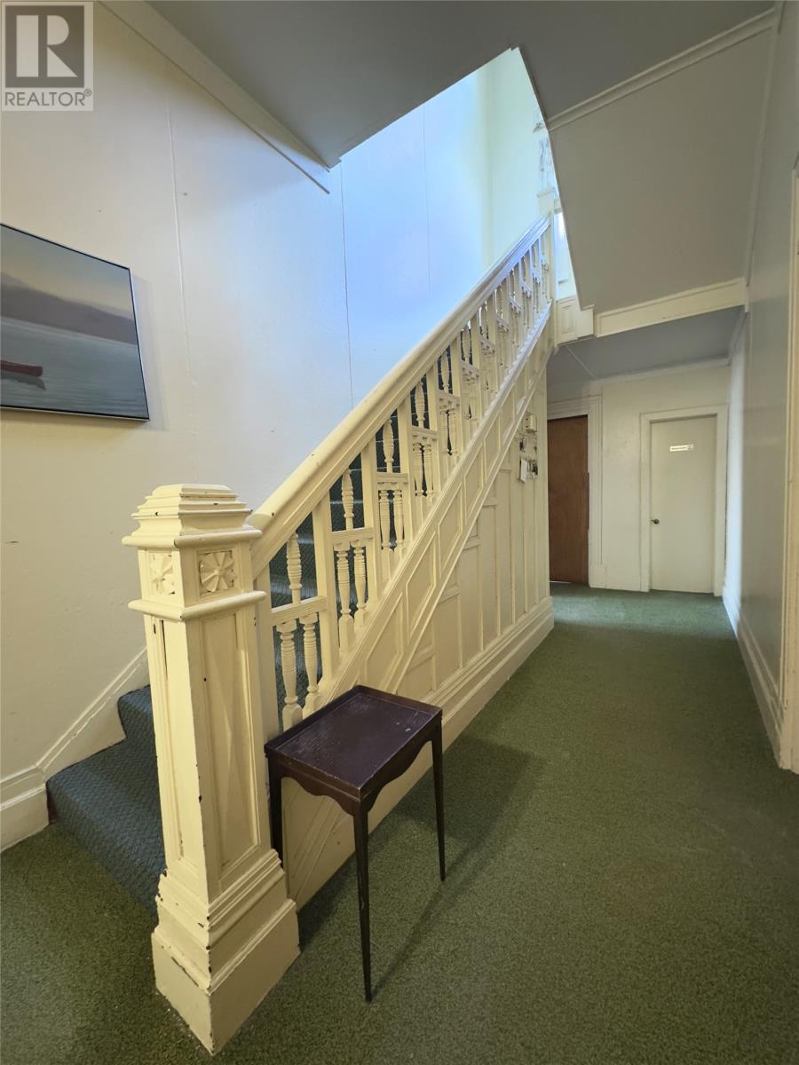 33 Coarse Road