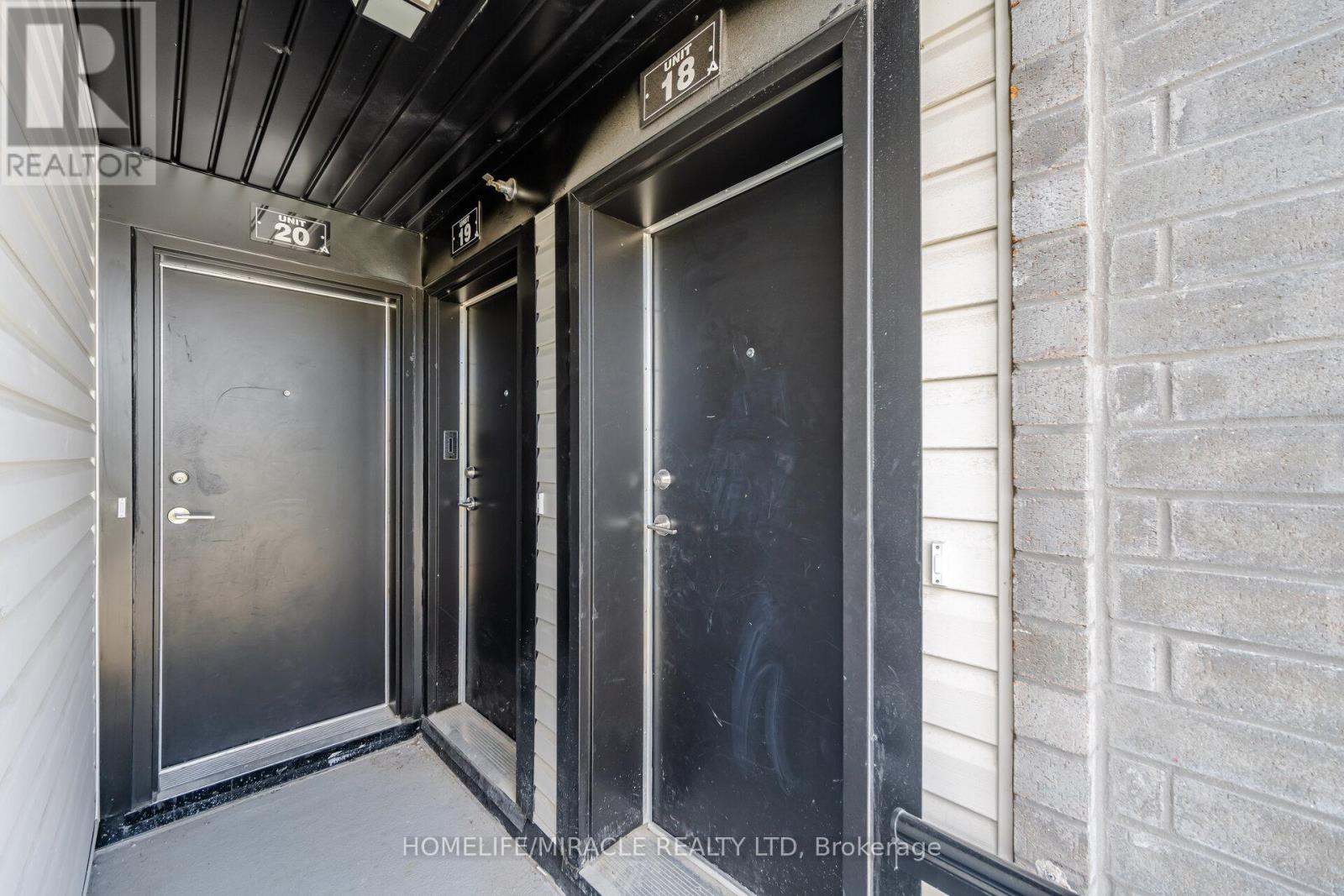 18 - 30 LIBEN WAY
