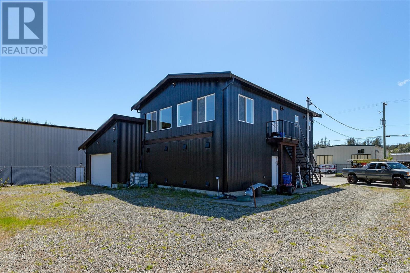 15 7450 Butler Rd