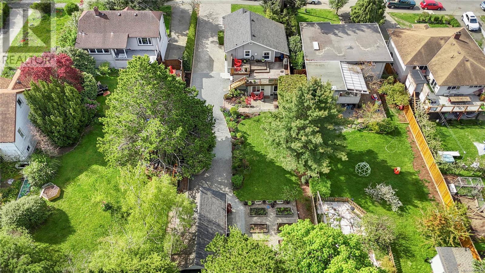 130 Hampton Rd