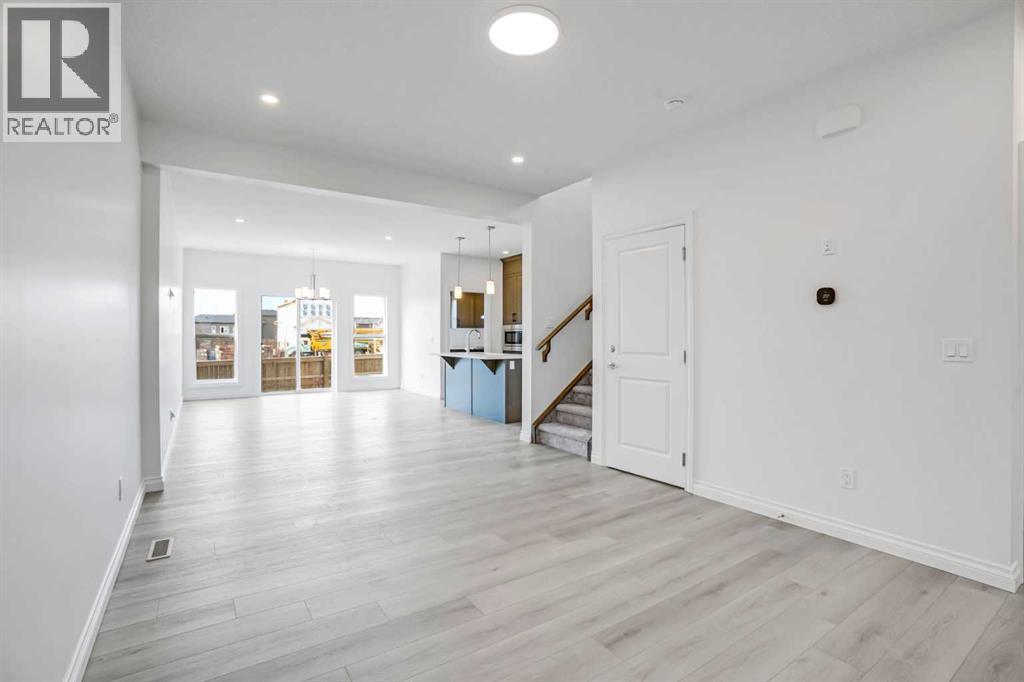 83 Homestead Common NE