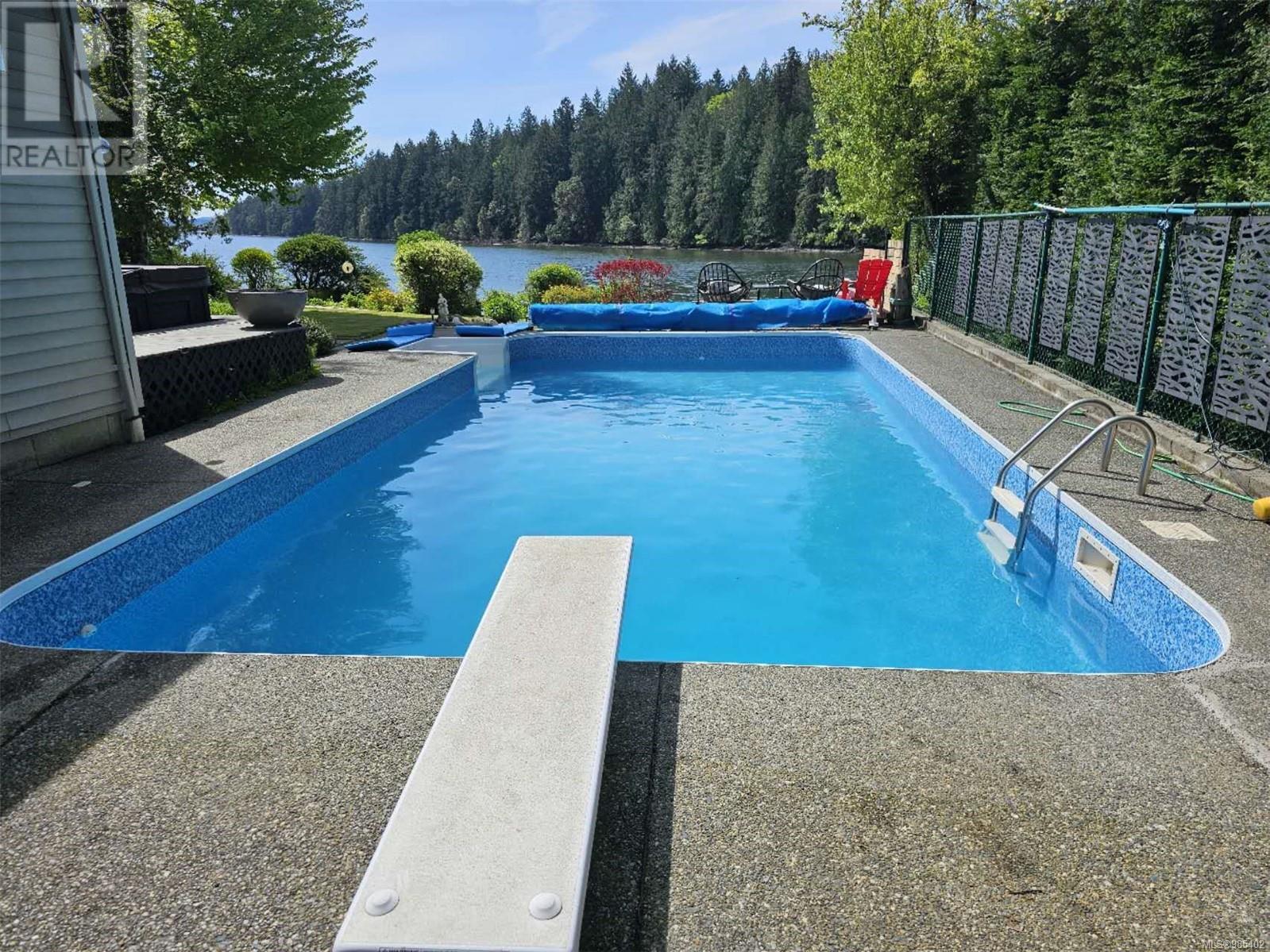 4712 Shell Beach Rd
