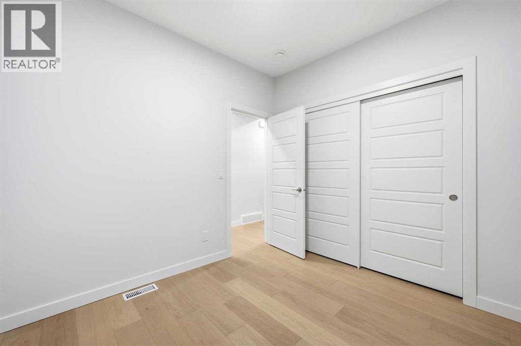 96 Homestead Gardens NE