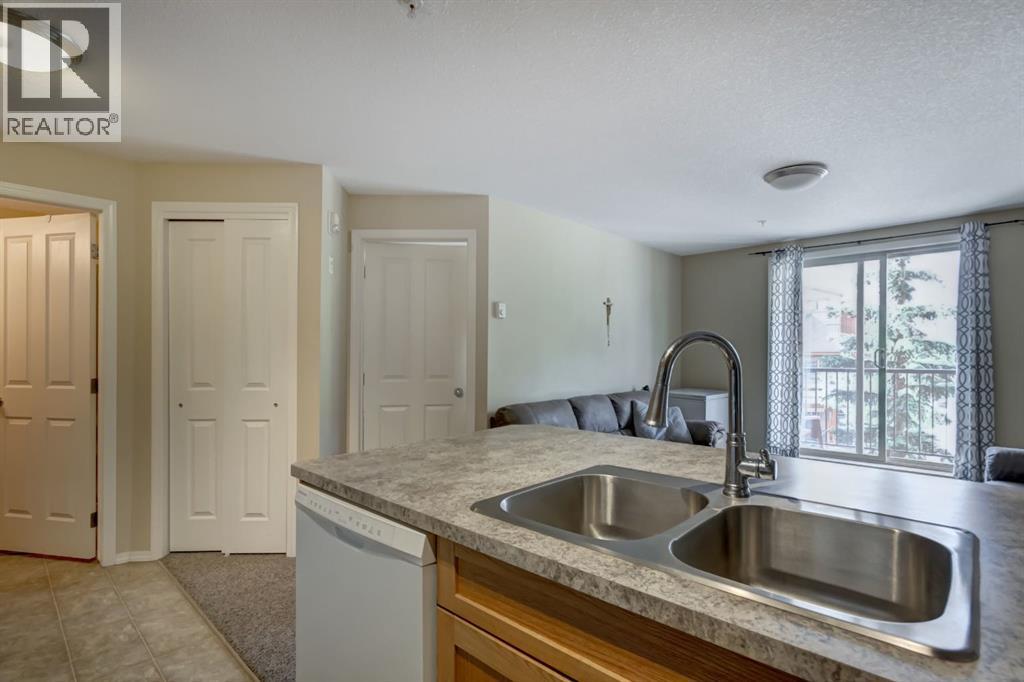 202, 186 Kananaskis Way