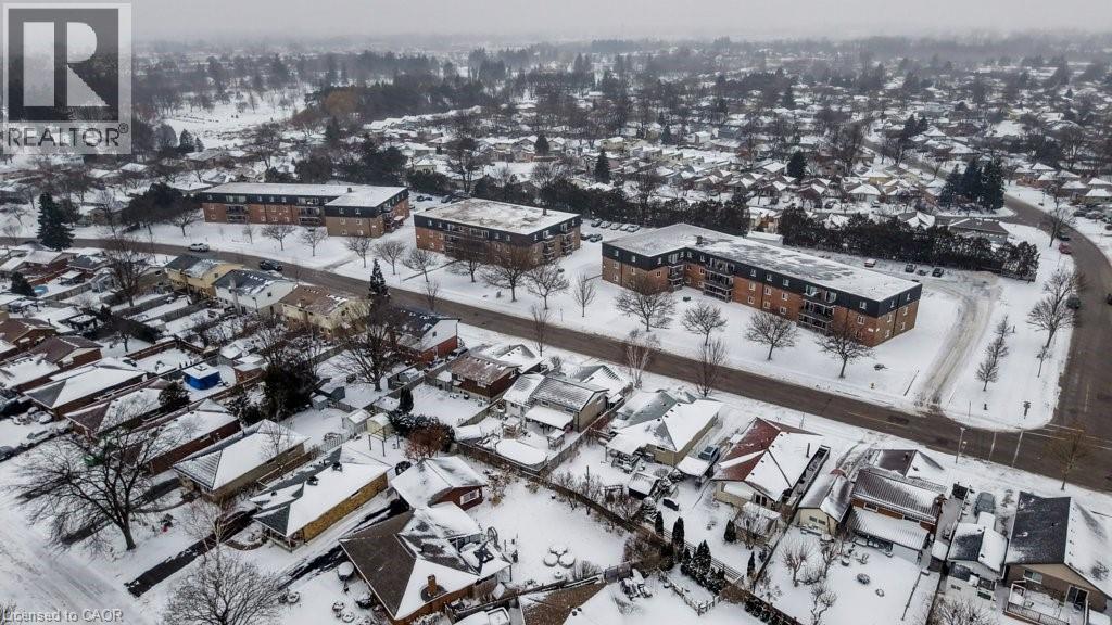 370 ADMIRAL Drive Unit# 304