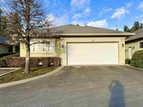 14 34159 FRASER STREET Abbotsford BC V2S8P2