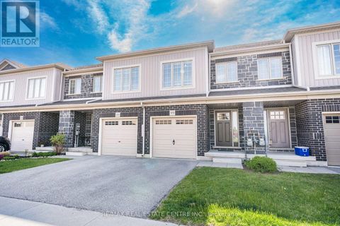 99 - 135 HARDCASTLE DRIVE Cambridge ON N1S0B4