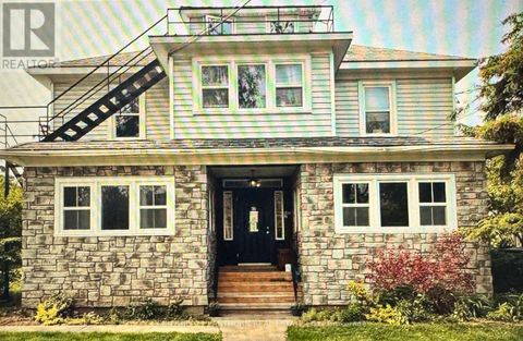 UNIT 4 - 47 KING STREET Prince Edward County (Picton Ward) ON K0K2T0