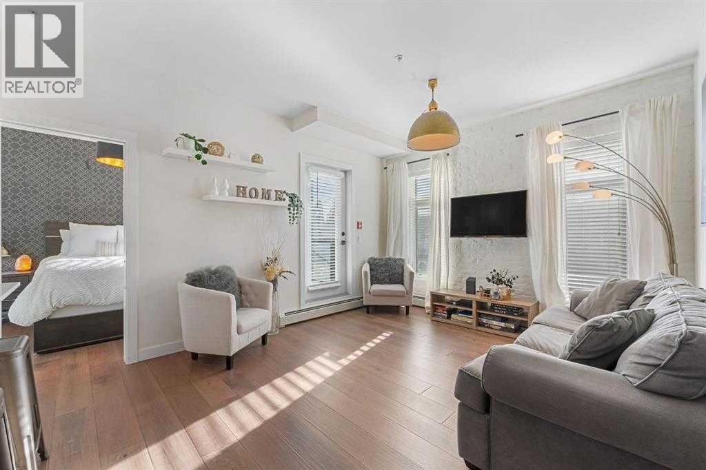 103, 2702 17 Avenue SW