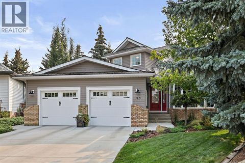 33 Sunset Crescent Okotoks AB T1S1P3