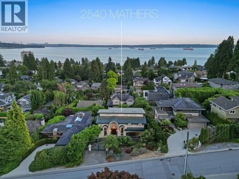 2540 MATHERS AVENUE West Vancouver BC V7V2J1