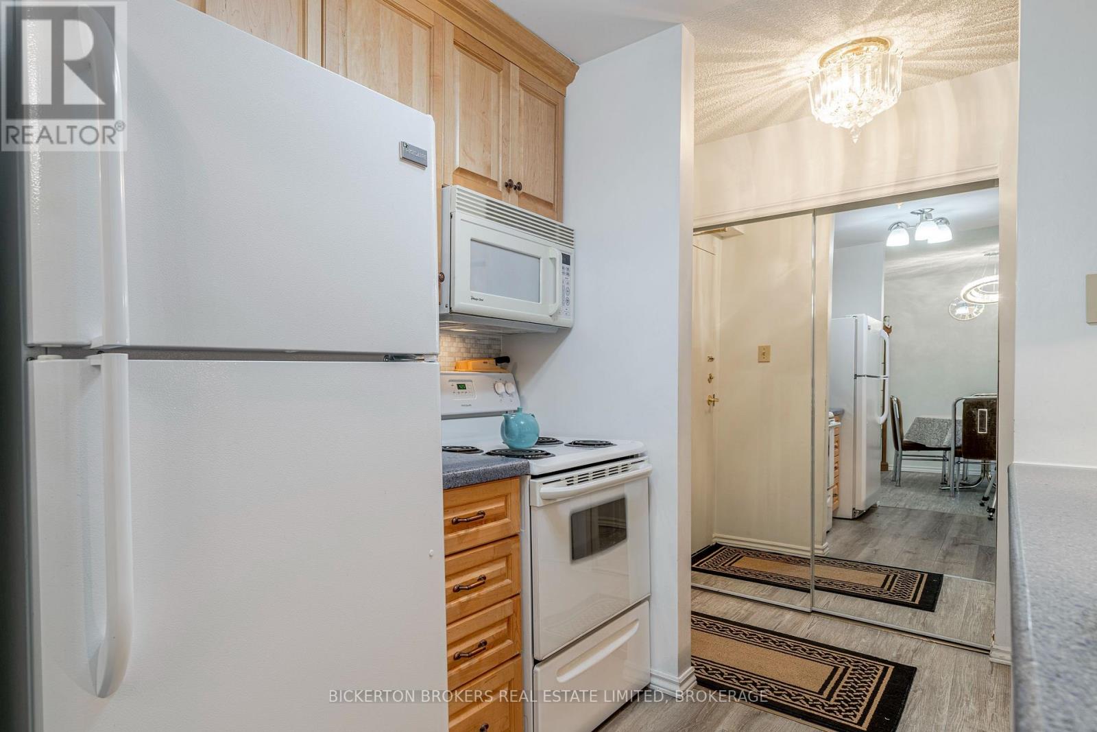 205 - 540 TALBOT PLACE