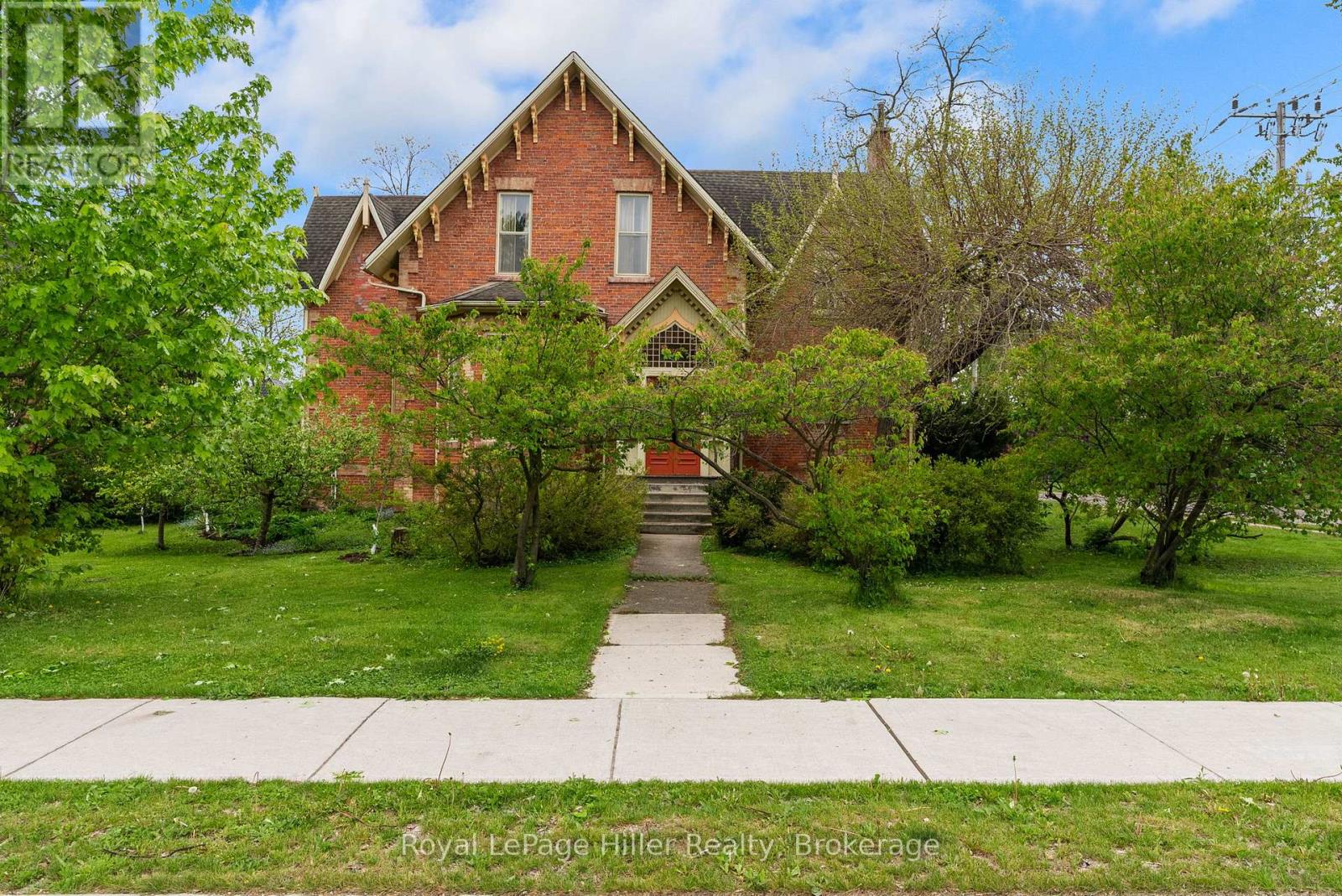 131 HURON STREET
