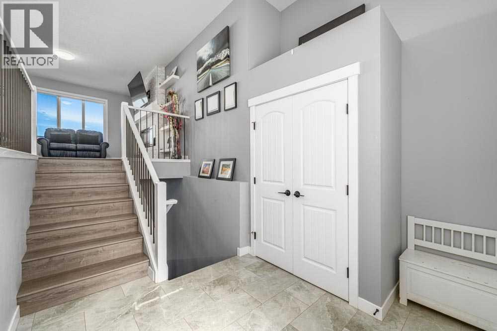 1212 Iron Landing Way