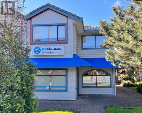 102 & 202 2100 Guthrie Rd Comox BC V9M3P6