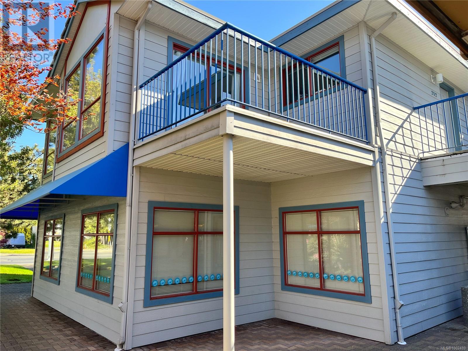 102 & 202 2100 Guthrie Rd