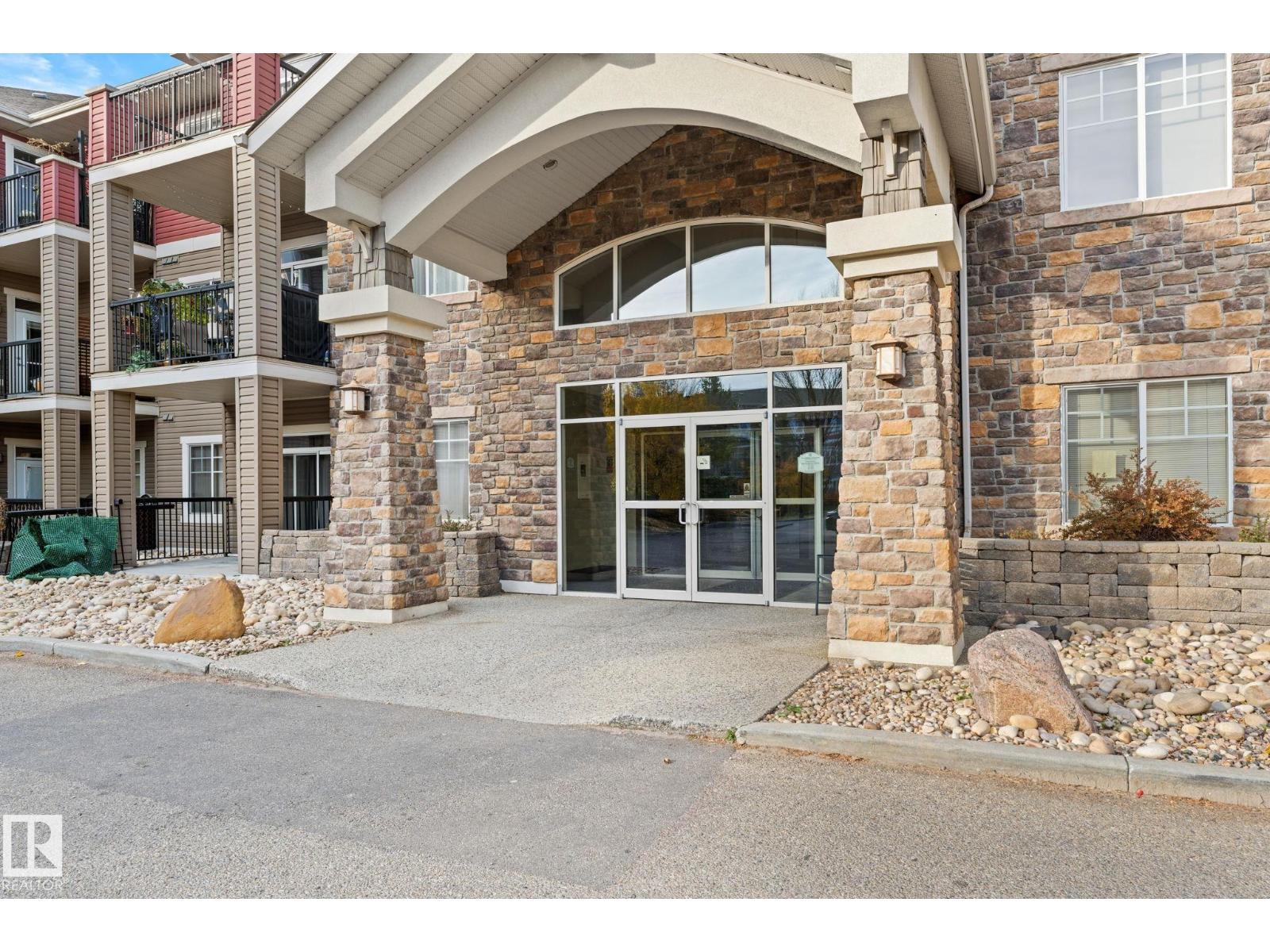 #302 2503 Hanna CR NW