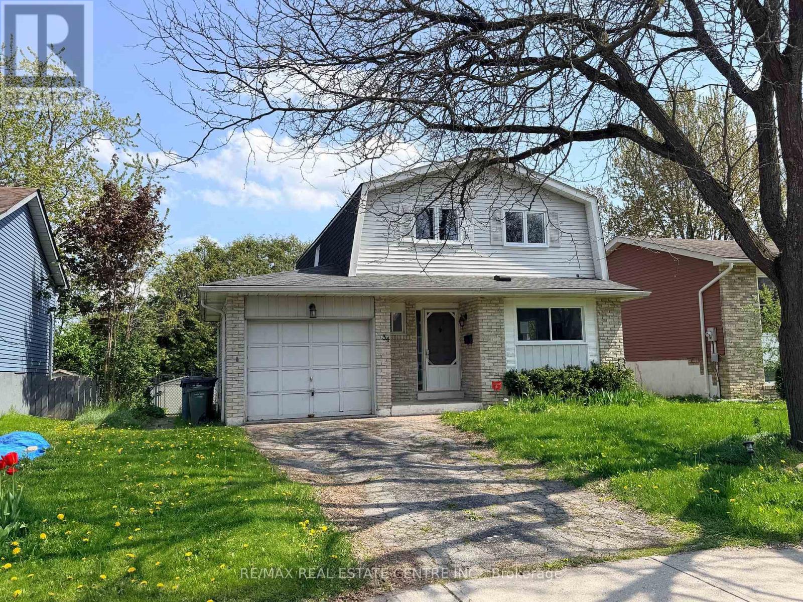 34 WOODRIDGE DRIVE