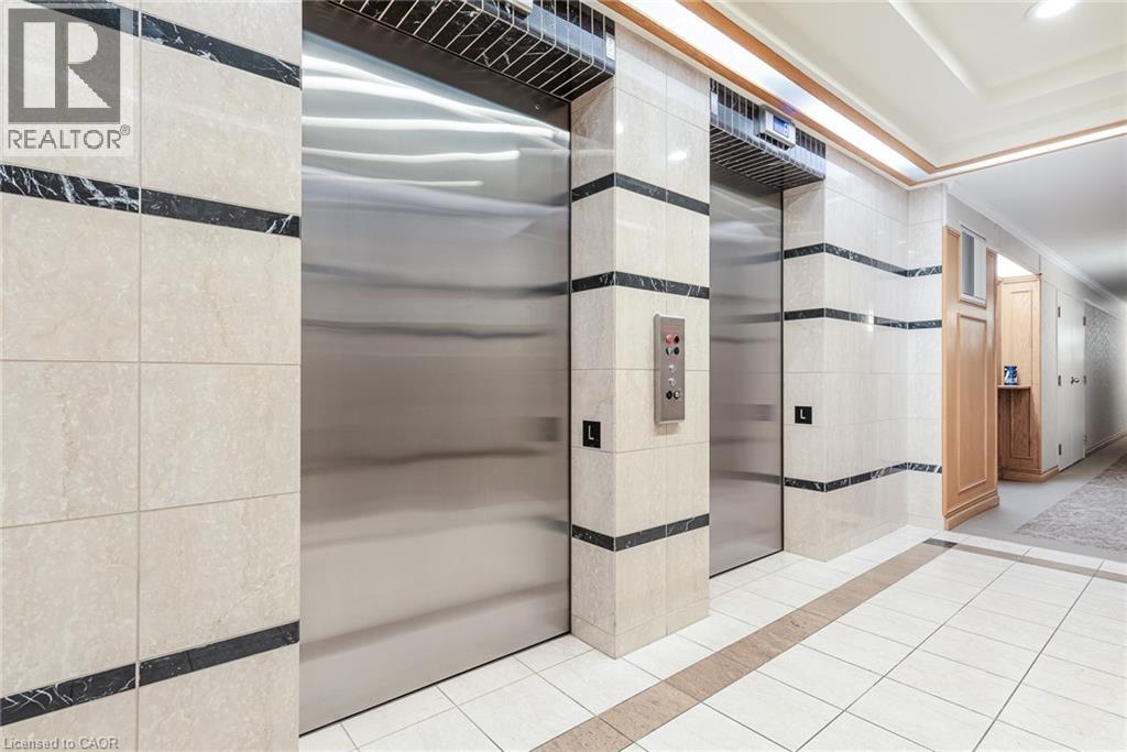 6 WILLOW Street Unit# 1603