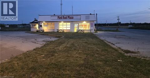 1501 PLANK Road Sarnia ON N7T7H5