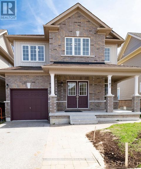 107 DIANA DRIVE Orillia ON L3V8J7