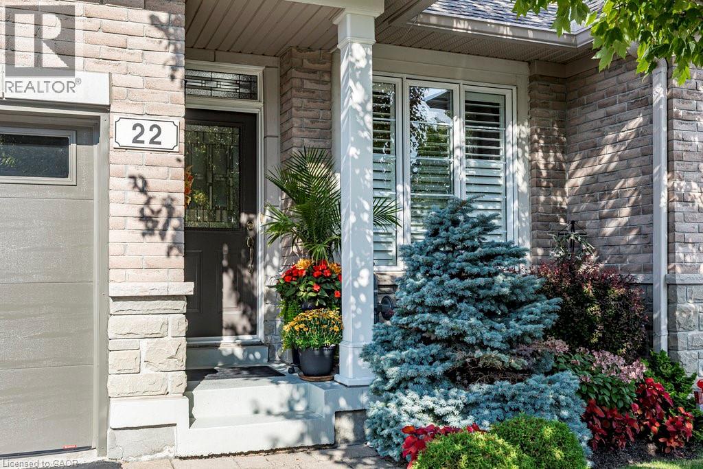 4220 SARAZEN Drive Unit# 22