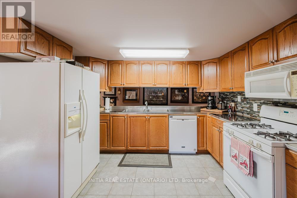 9450 LONGWOODS ROAD