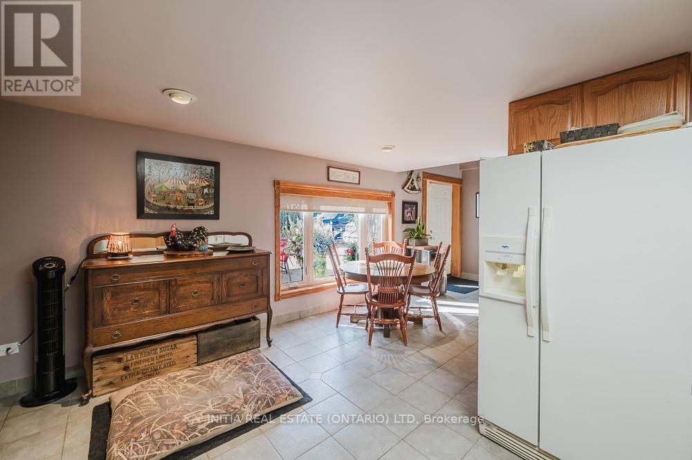 9450 LONGWOODS ROAD