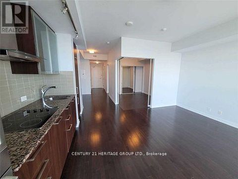 6304 - 14 YORK STREET Toronto (Waterfront Communities) ON M5J2Z2