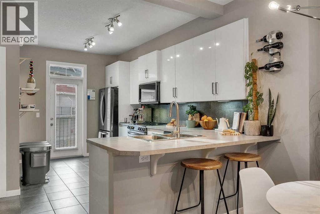 221 New Brighton Row SE