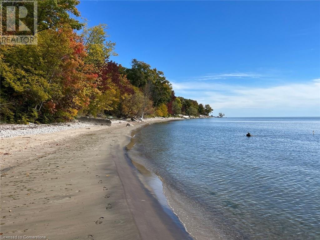 110 OLD LAKESHORE Road