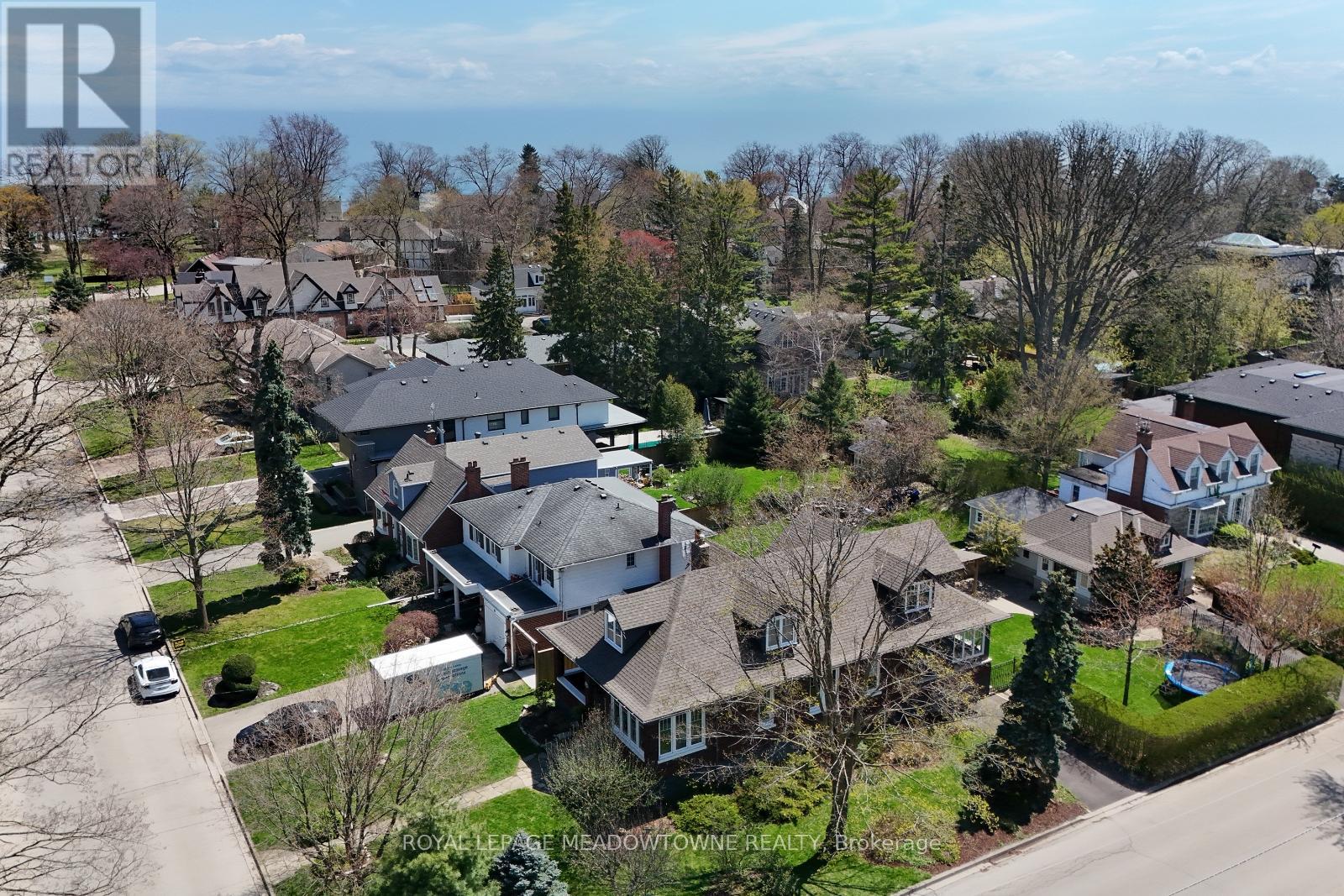 24 HIAWATHA PARKWAY