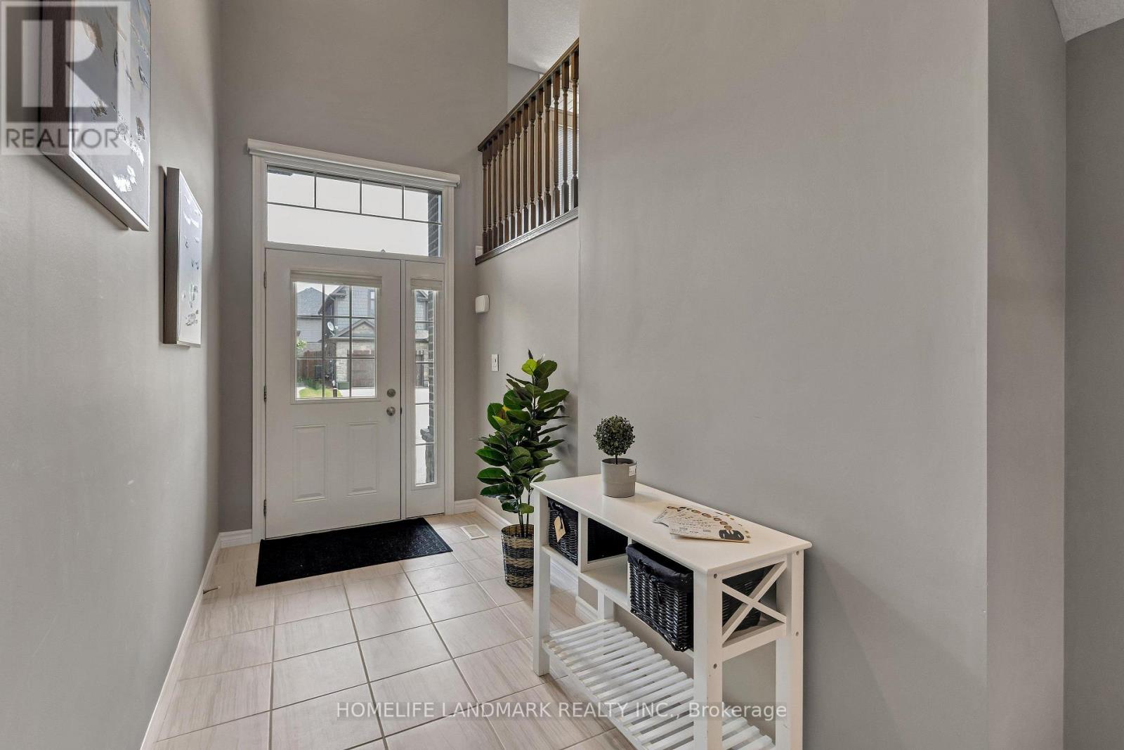 256 FALCONRIDGE DRIVE