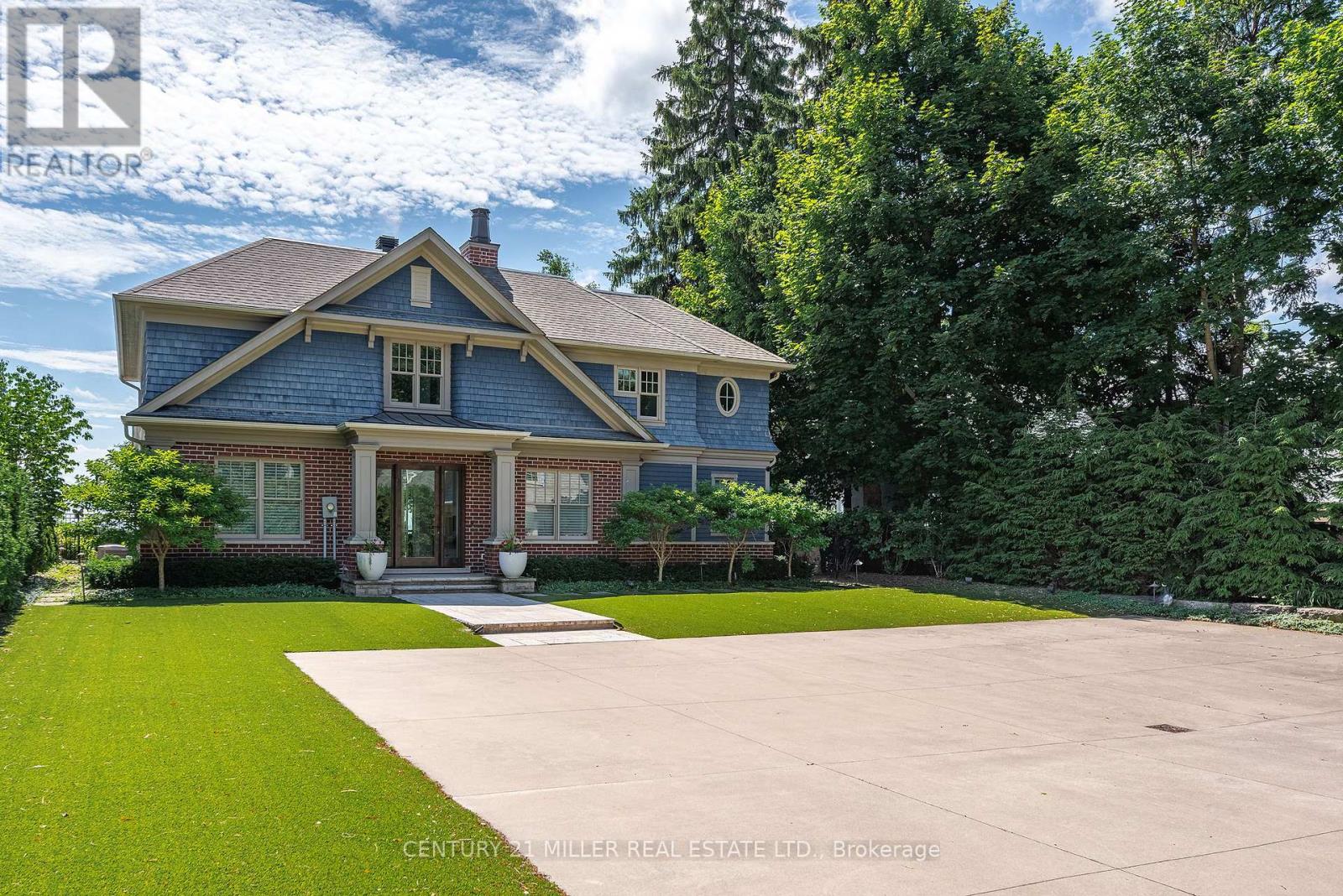 6 CHARTWELL ROAD