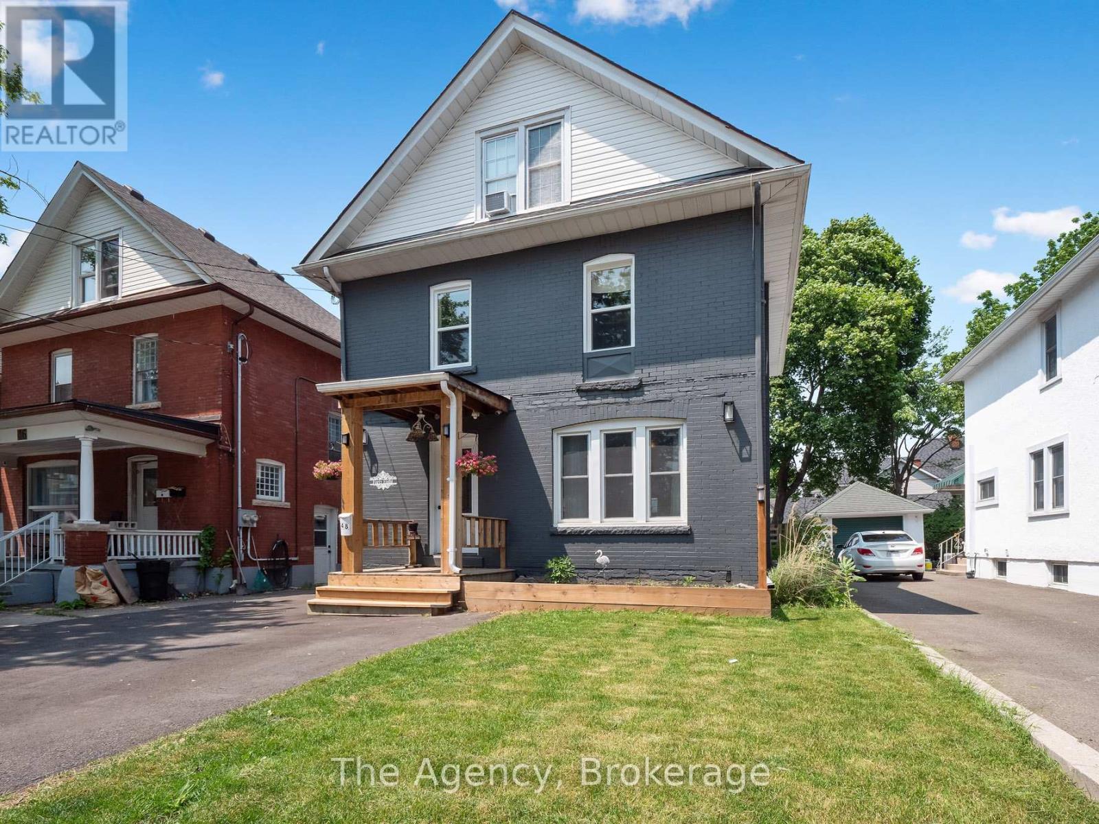 48 GROVE STREET