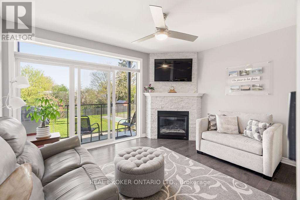 206 - 200 EQUINOX DRIVE